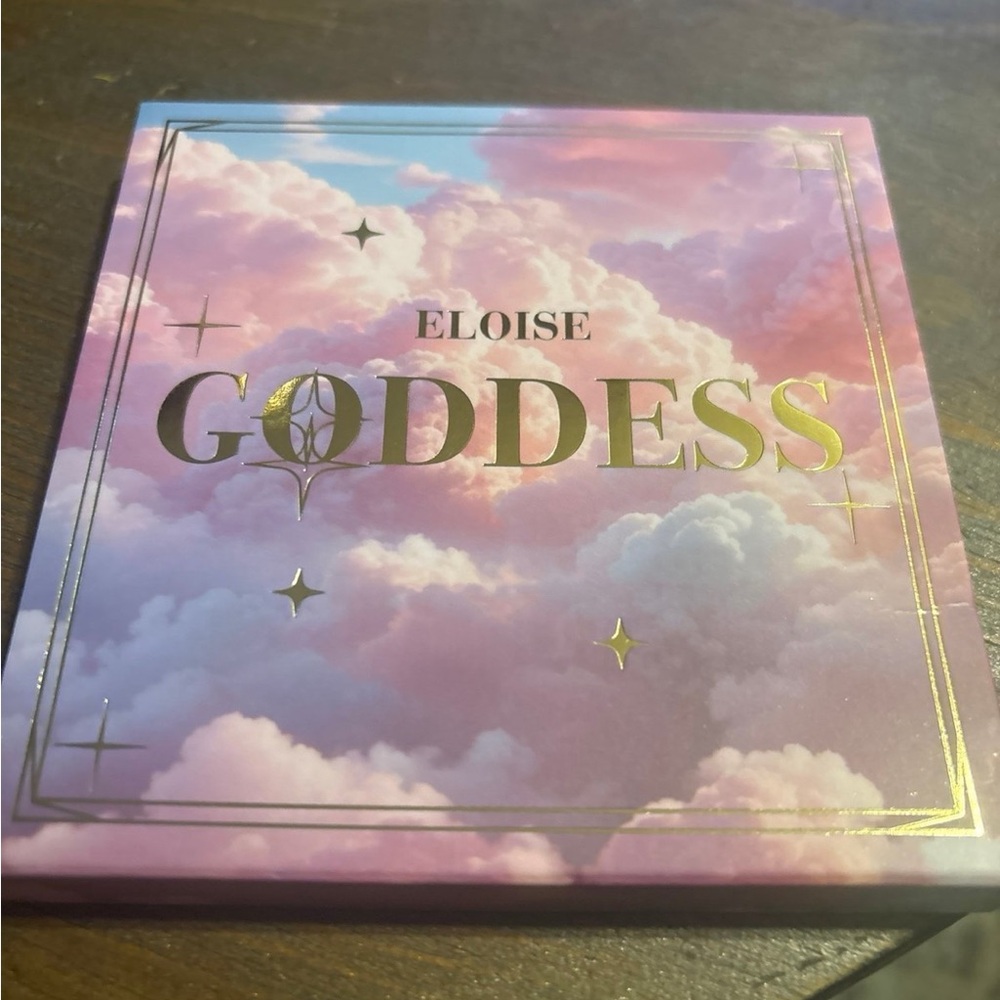 Eloise Goddess Eyeshadow Palette - Pink and Gold